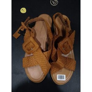 House of Harlow 1960 Woven Tan Woven Sling Back Leather Flat Sandals